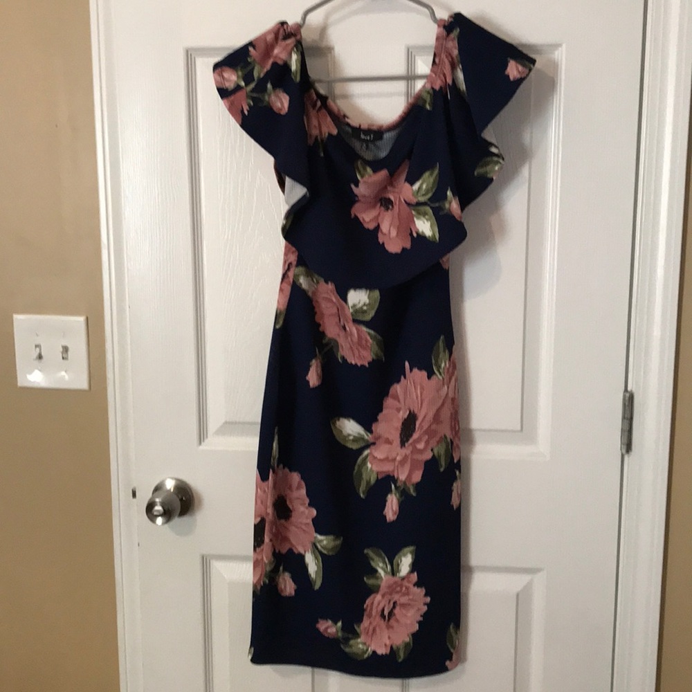 Women dress